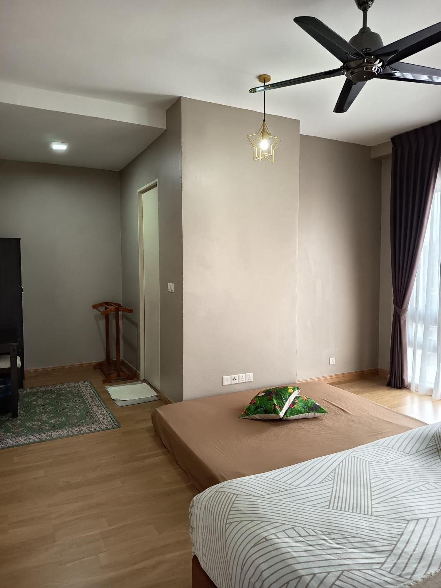 Pinevalley Homestay Putrajaya Presint 12 Екстер'єр фото