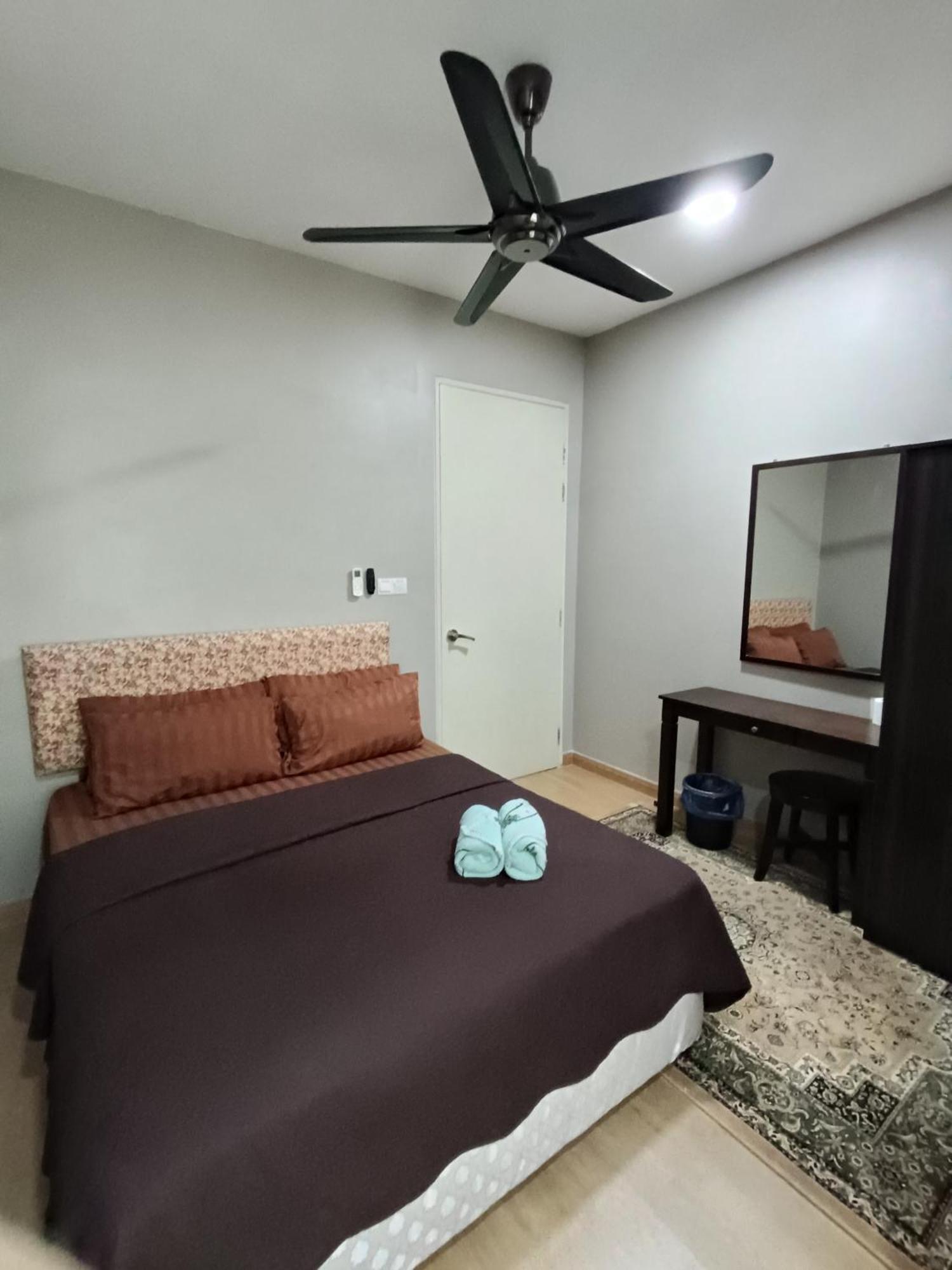 Pinevalley Homestay Putrajaya Presint 12 Екстер'єр фото